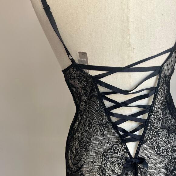 Victoria’s Secret Black Lace Babydoll Slip Top Sz S Y2K Coquette Lingerie - Picture 11 of 11